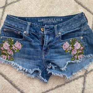 American eagle denim floral shorts